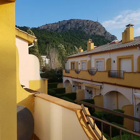 Sky Holiday home *